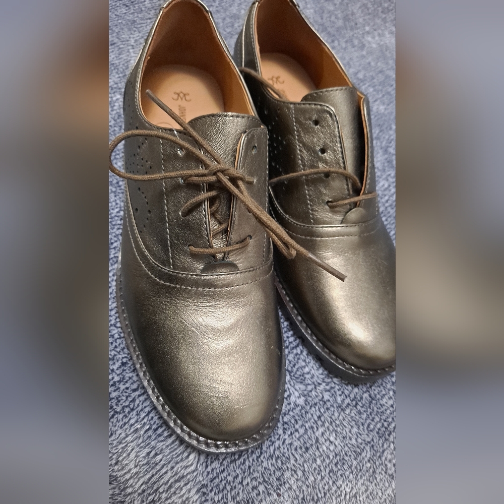 Johnston & Murphy Pewter Oxford Shoes